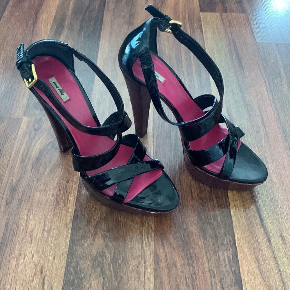 Miu Miu size 38 1/2 - Picture 3 of 10